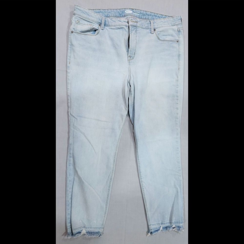 Old Navy Power Straight High Rise Jeans - Like New